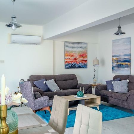 The Coral Penthouse Apartamento Larnaca Exterior foto